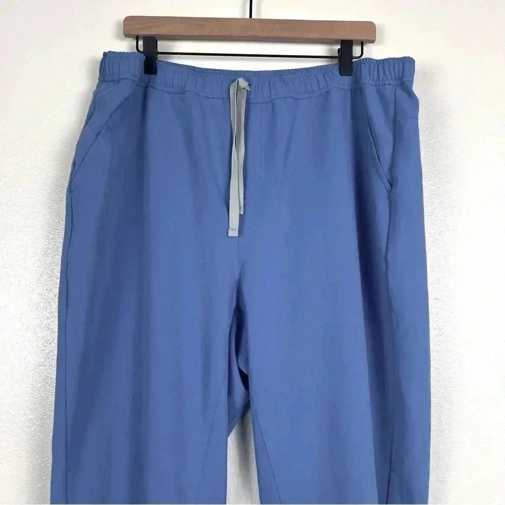 FIGS Men’s Jogger Scrub Pant in Ceil Blue